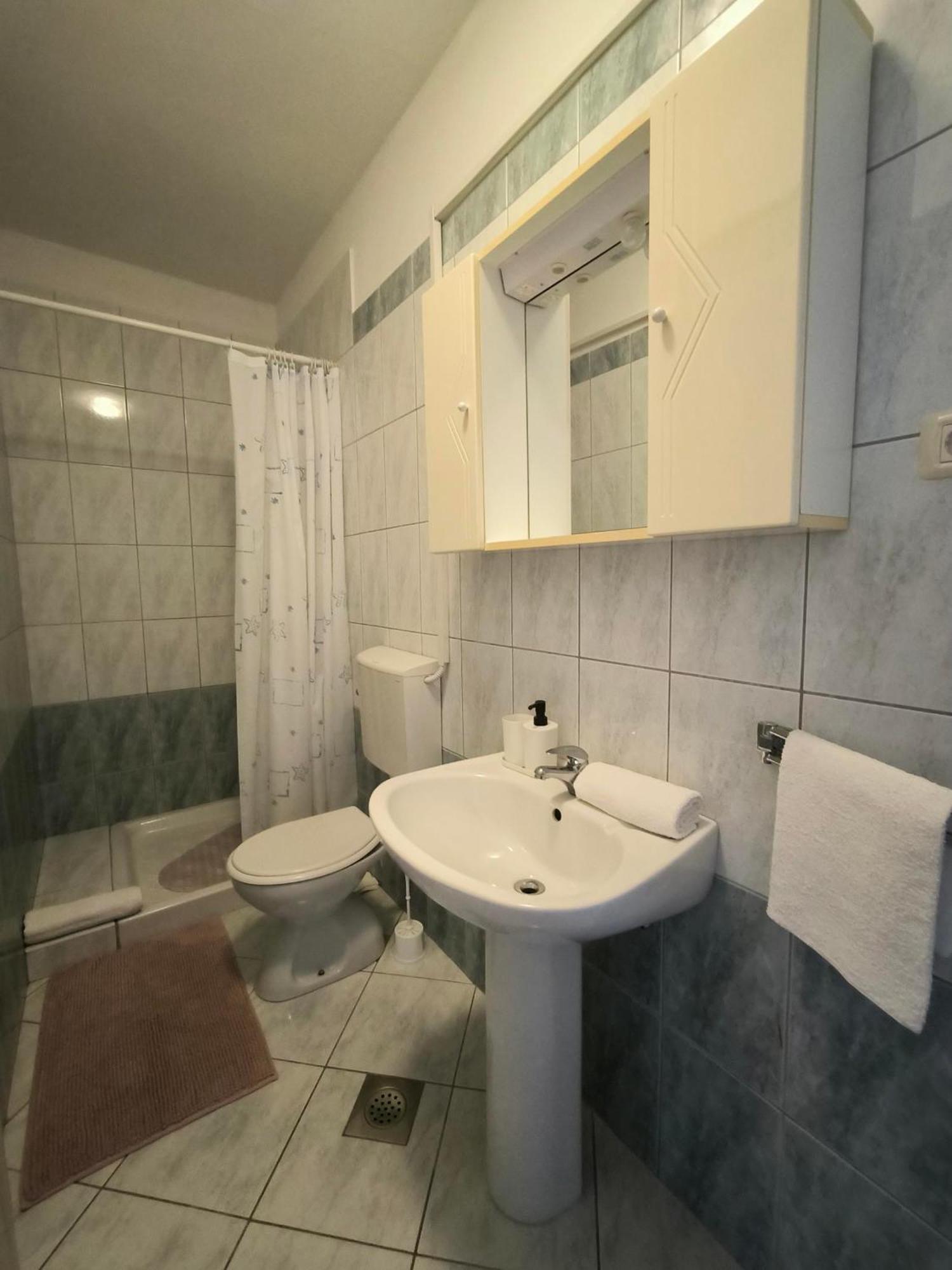 Rooms And Apartment Matika Rovinj Exterior photo
